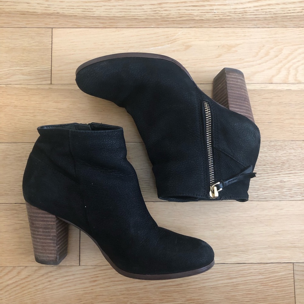 Black Cole Hana booties size 5